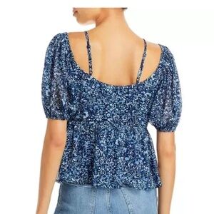 Aqua brand navy floral puff sleeve blouse Size M NWT